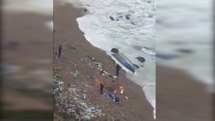 Algérie : sept corps de migrants retrouvés sur une plage, 19 autres morts dans le Sahara