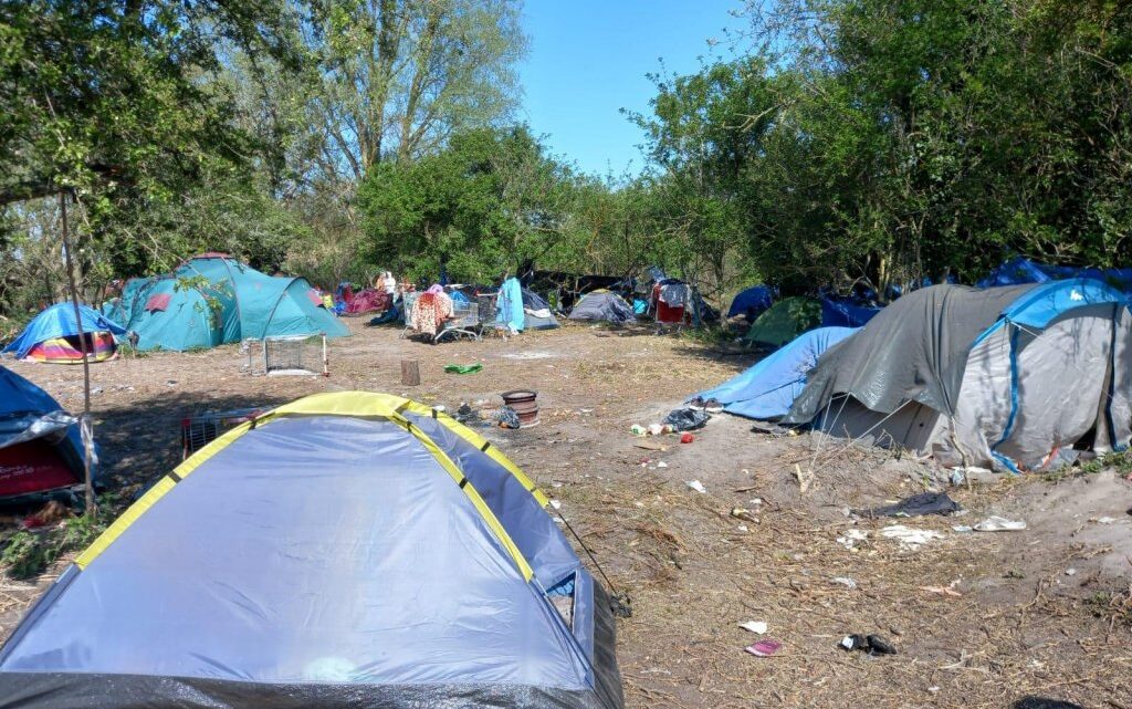 Loon-Plage : des blessés après une fusillade dans un camp de migrants